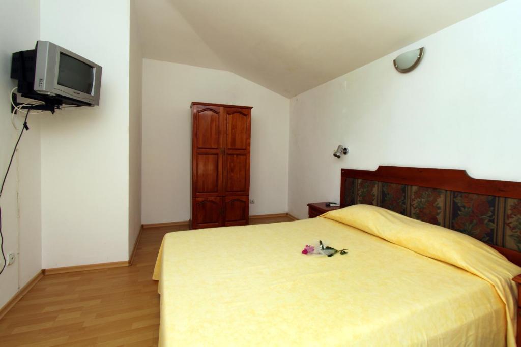 Family Hotel Verona Sozopol Camera foto