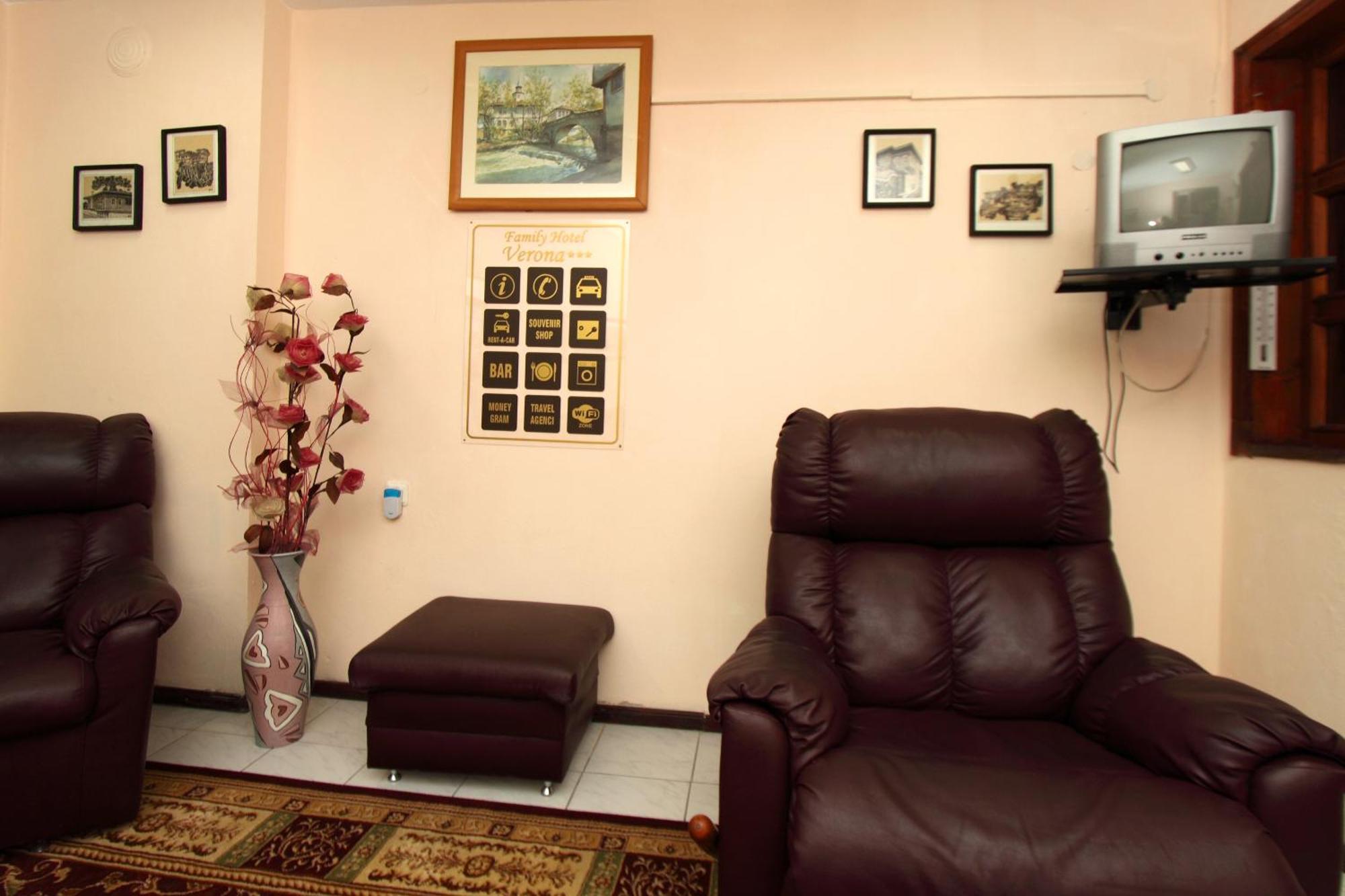 Family Hotel Verona Sozopol Esterno foto