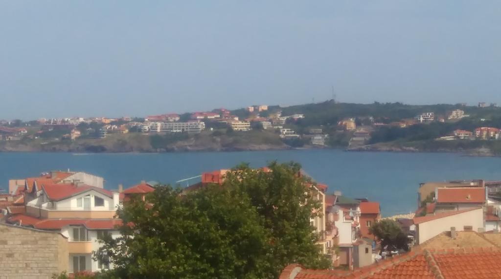 Family Hotel Verona Sozopol Esterno foto