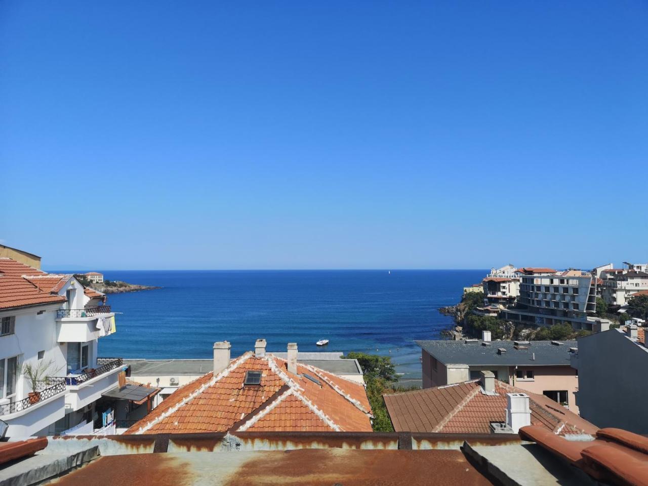 Family Hotel Verona Sozopol Esterno foto
